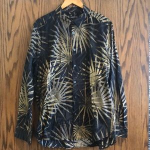 Kenneth Cole patterned men’s button down